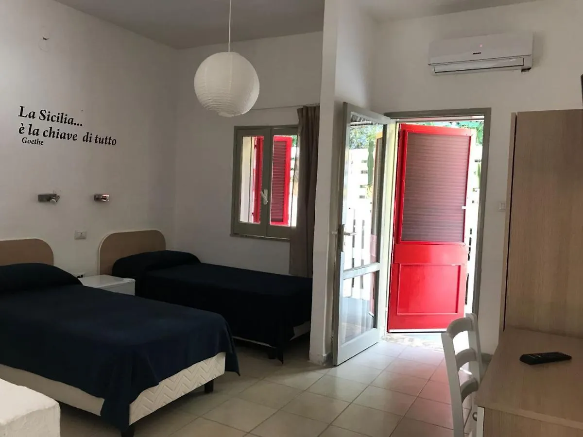 Hotel Fontane Bianche Syracuse 3*,  Italië